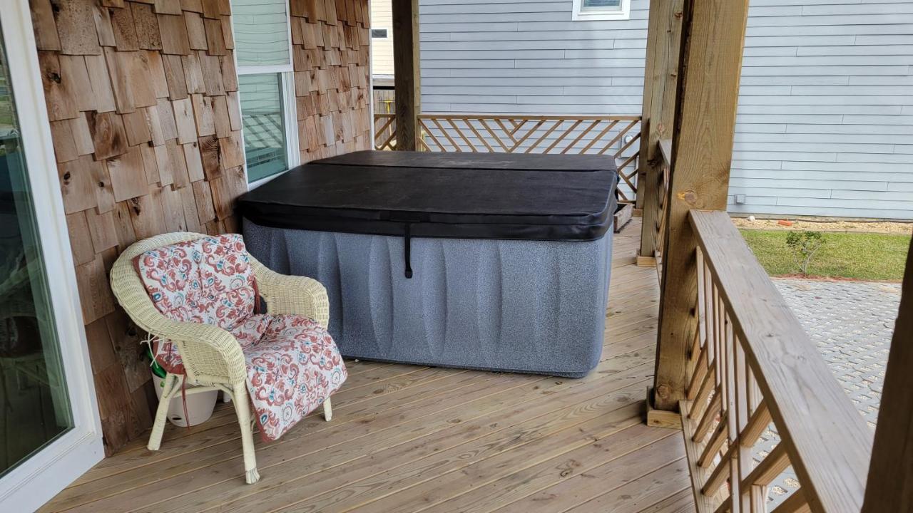 8018 Beach Rd, Semi-Oceanfront, Pool/Hot Tub Nags Head Extérieur photo