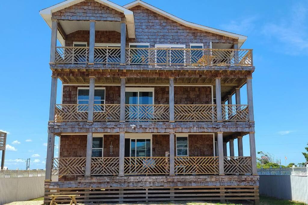 8018 Beach Rd, Semi-Oceanfront, Pool/Hot Tub Nags Head Extérieur photo